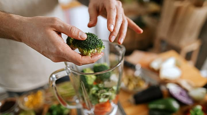 Making a vegan smoothie in a blender